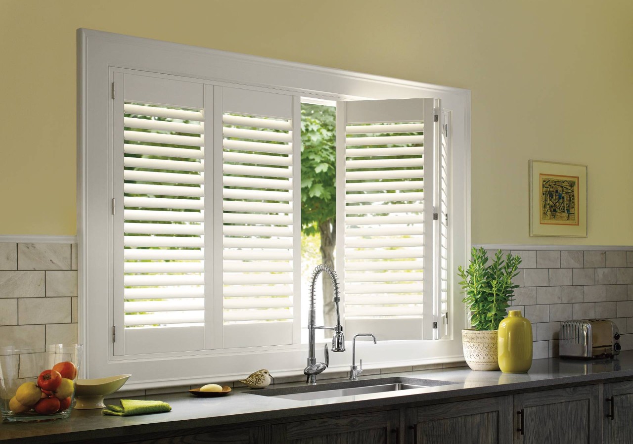 Hunter Douglas Palm Beach™ Polysatin™ Vinyl Shutters near Anaheim and Rancho Santa Margarita, California (CA)